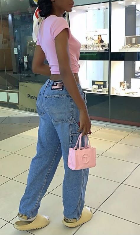 Pink Telfar Outfit, Hot Pink Telfar Bag, Telfar Bag Pink, Pink Telfar Bag Outfit, Telfar Outfit, Pink Telfar Bag, Telfar Bag Outfit, Pink Telfar, Telfar Bag