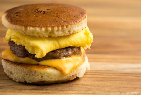 Homemade McGriddles: All the Pancake-Wrapped Sandwich, None of the Shame Mcdonalds Mcgriddle, Sausage Sandwiches, Breakfast Sandwiches, Breakfast Pancakes, Best Breakfast Recipes, Breakfast Brunch Recipes, Sausage Breakfast, Wrap Sandwiches, Vegan Breakfast Recipes