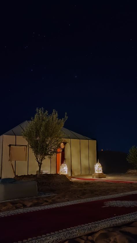 night in the desert | sahara Desert At Night, Desert Sahara, Desert Night, Night Video, Sahara Desert, Girly Images, Arabian Nights, In The Desert, The Desert