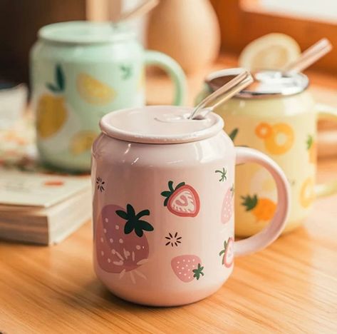 Cute Mug Summer Fruit Ceramic Can With Lid and Straw | Etsy Slovakia Ceramic Coffee Mugs With Lid, Kawaii Items Coffee & Tea Cups, Tea Mugs Cute, Coffee Mug With Lid Ceramics, Color Me Mine Strawberry Mug, Mug Noel, Ceramic Mug With Lid, Mug With Straw, Creative Accessories