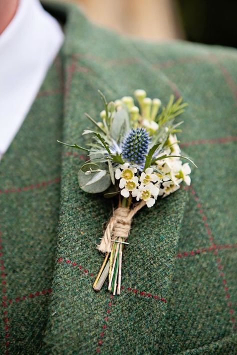 "ego creo ergo sum" (more purposefully)Fragmentacy Best Wedding Suits, Button Holes Wedding, Flowers And Greenery, Suits Men, Boutonniere Wedding, Wildflower Wedding, October Wedding, Wedding Suits Men, Arte Floral