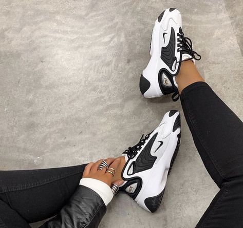 Image in S H O E S  👟 👠 collection by Zoé on We Heart It Nike Zoom 2k, Zoom 2k, Black White Nike, White Nike Shoes, Black And White Nikes, Black Nike Shoes, Nike Air Shoes, Fresh Shoes, Hype Shoes