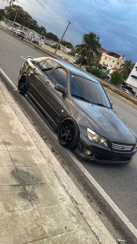 Old Toyota Cars, Toyota Altezza Modified, Altezza Is300, Altezza Toyota, 2002 Lexus Is300, Is300 Lexus, 2002 Toyota Corolla, Dream Cars Lexus, Old Toyota