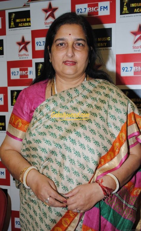 Anuradha Paudwal Netaji Subhash Chandra Bose, Anuradha Paudwal, Mohd Rafi, Subhash Chandra Bose, Calming Pictures, It Movie, Movie Cast, Krishna Songs, 90s Era