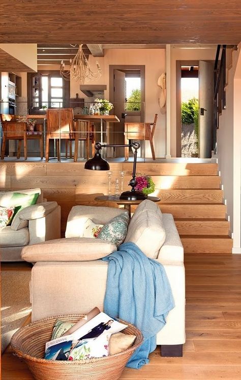 sunken dens Spanish Interior, Sunken Living Room, Charming House, Cozy Living Rooms, Floor Design, Design Living, Design Case, Home Fashion, House Rooms