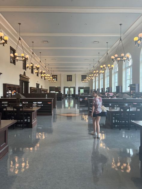 #libraries #emoryuniversity #college #emory Emory University Aesthetic, Emory Aesthetic, Emory University, University Dorms, College Aesthetic, Dream College, International Relations, Dream School, College Study