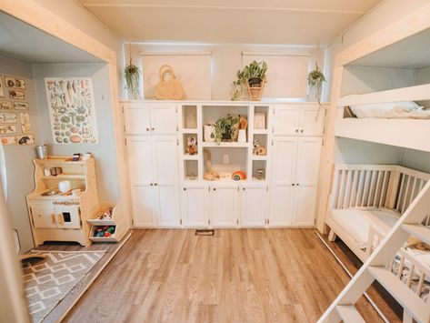 Couple Lives in a 387-Square-Foot RV With 2 Kids and 2 Dogs Full-Time Big Playroom, Goats And Chickens, Travel Trailer Living, Rv Interior Remodel, Camper Interior Design, Camper Trailer Remodel, Diy Camper Remodel, Rv Homes, Trailer Living