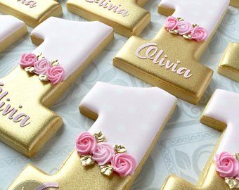 Gold Cookies, First Birthday Cookies, Royal Icing Sugar, 1st Birthday Party For Girls, Gold First Birthday, Sugar Cookie Designs, Baby Cookies, Fancy Cookies, Baby 2