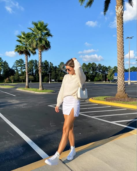 Outfits With Platform Converse, Mini Skirt And Sweater Outfit, Platform Converse Outfits, White Mini Skirt Outfit, Cream Sweater Outfit, High Top Converse Outfits, Skirt Outfit Fall, White Sweater Outfit, Neutral Fall Outfits