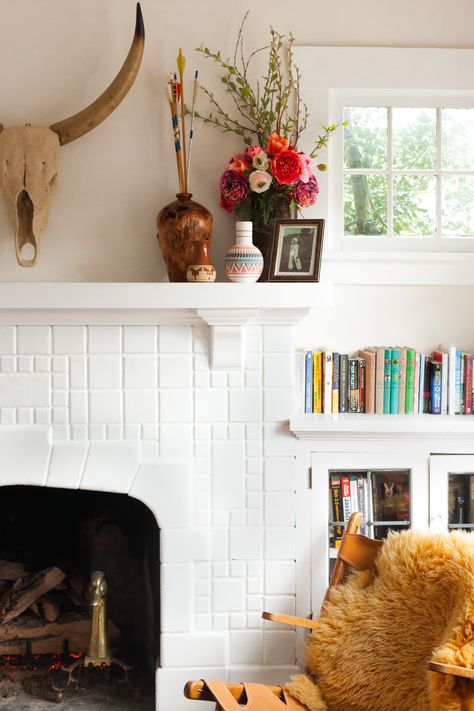 House Tour: A First-Time Home Buyer's Seattle Craftsman | Apartment Therapy Mantlepiece Styling, Seattle Fall, Rainy Seattle, Hamptons Living Room, Seattle Interior Design, Design Manager, Indoor Blinds, Yellow Cabinets, Mantel Design