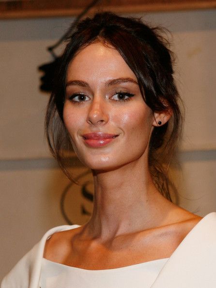 nicole trunfio Nicole Trunfio, Gary Clark Jr, Gary Clark, Scene Stealer, Celebrity Photo, Tv Music, Next Week, Celebrity Photos, Hat Fashion