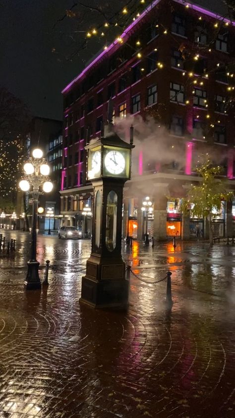 enchantedvancouver on Instagram: Moody rainy days in Vancouver #vancouver_canada🇨🇦 #vancouver #gastownvancouver #reels #hellobc #tourism #canada🇨🇦 #awesome_phototrip… Canada Night View, Vancouver Nightlife, Vancouver Rain, Canada Night, Vancouver Night, Canada Vancouver, Night View, Vancouver Canada, Night Photography