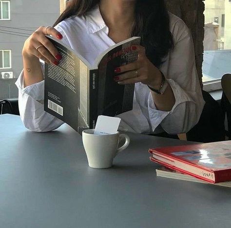 Sabrina James, Reading A Book, The Goal, A Coffee, A Book, A Woman, Reading, Coffee