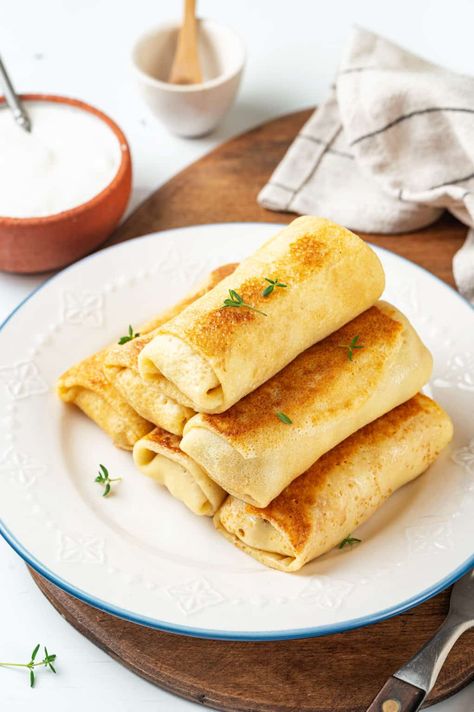 Crepe Recipe Filling, Savory Crepes Filling, Potato And Egg Breakfast, Best Crepe Recipe, Chicken Crepes, Stuffed Crepes, Cooking Soul Food, Easy Crepe Recipe, Crepes Filling