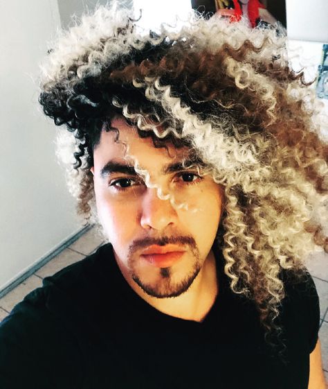 curly man hair Curly Man, Ugly Hair, Curly Hair Men, Mens Hairstyles, Curly Hair, Halloween Face, Face Makeup, Halloween Face Makeup, Memes