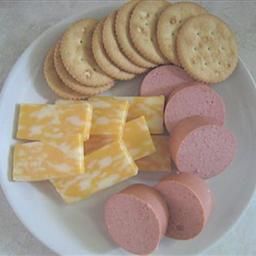 u def need to try pickled Bologna its a Michigan favorite Pickled Bologna Recipe, Pickled Bologna, Homemade Bologna, Pickled Sausage, Bologna Recipes, Appetizer Sandwiches, Homemade Sausage, Polish Recipes, Pickling Recipes