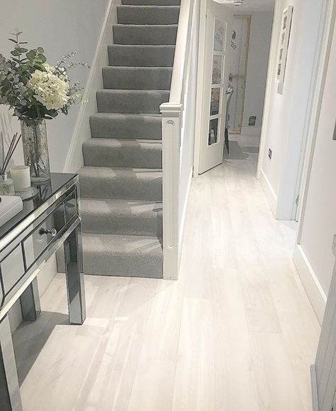 CATLIN: Great look using a darker grey carpet on the stairs. Stairs And Landing Decor, Grand Stairs, Understair Storage, Landing Decor, White Cupboard, Entrance Hall Decor, Grey Hallway, Gray Stairs, Staircase Outdoor