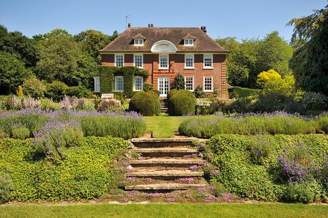 Edwardian Country House   Location: Petham, United Kingdom   This six-bedroom house near Canterbury in England was built around 1910 as a dower house for the widow of the owner of the adjacent estate. Edwardian Architecture, English Houses, English Manor Houses, British Architecture, Edwardian House, English Manor, Countryside House, Georgian Homes, English Country House