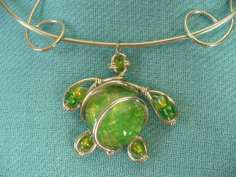 Jewellery Website, Bead Pendant Necklace, Wire Jewelry Making, Turtle Jewelry, Set Designs, Wire Jewelry Designs, Wire Wrapping Stones, Diy Wire Jewelry, Turtle Pendant