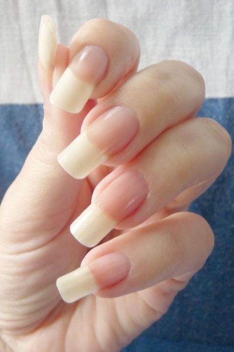 Nail Growth Faster, Nail Growth Tips, Grow Nails Faster, Long Natural Nails, Natural Nail Care, Nail Care Tips, Nail Care Routine, How To Grow Nails, Brittle Nails