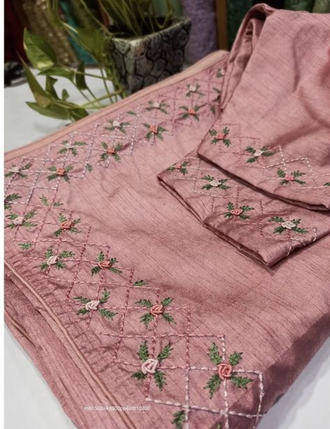 Worked Saree, Hand Work Saree, Kurta Embroidery, Embroidery Lessons, Saree Embroidery Design, Diy Bead Embroidery, Machine Work, Hand Embroidery Patterns Flowers, Hand Embroidery Videos