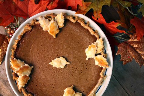 This Pumpkin Butter Pie is a delicious fall-inspired treat that is a perfect ending for any holiday meal! Sides For Thanksgiving, Pie Crust Leaves, Cafe At Home, Christmas Eve Meal, Butter Pie Recipe, Loveless Cafe, Tasty Desserts, Biscuit Mix, Best Pie