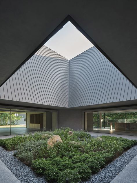 Neri&Hu arranges House of Remembrance around a central memorial garden Vincent Callebaut, Neri And Hu, Chinese Courtyard, Neri Hu, Kengo Kuma, Hip Roof, Gable Roof, Patio Interior, Beach Park