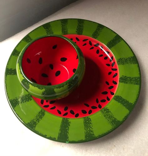 Vegetables Chips, Fruit Chips, Fruit Chip, Fruit Platter Designs, Watermelon Design, Fish Platter, Pottery Platter, Clay Plates, Watermelon Designs