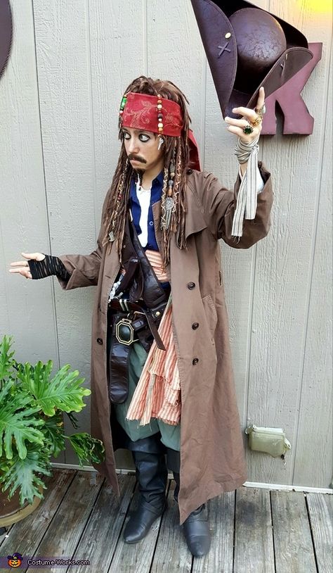 Jack Sparrow Costume Girl Jack Sparrow Costume, Diy Jack Sparrow Costume For Kids, Jack Sparrow Kids Costume, Jack Sparrow Costume Diy, Diy Jack Sparrow Costume, Jack Sparrow Costume Kids, Jack Sparrow Outfit, Jack Sparrow Halloween Costume, Captain Jack Sparrow Costume