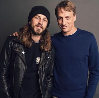 American skateboarder and model, Riley Hawk is well-known for his vert style and is popular as a street skater. Also, he is popular as the son of professional skateboarding legend Tony Hawk. Riley Hawk, Hawk Photos, Street Skater, Frances Bean Cobain, Step Siblings, Tony Hawk, Instagram Family, Skateboarder, Hazel Eyes