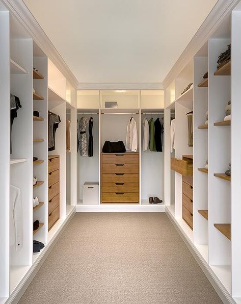 Walk In Closet Inspiration, Dressing Room Closet, Dream Closet Design, Walk In Closet Design, Closet Renovation, Sliding Wardrobe Doors, Wardrobe Room, Closet Remodel, Bedroom Closet Design