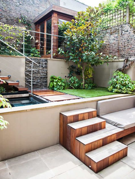 Small Patio Design, Courtyard Design, Sloped Garden, Home Garden Design, Water Walls, Small Houses, Small Garden Design, Roof Garden, Courtyard Garden