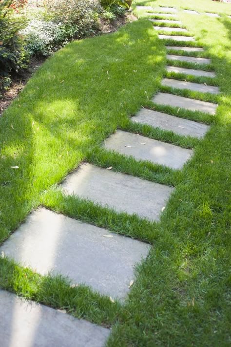 Stone Driveways, Stepping Stone Pathway, Flagstone Pathway, Stepping Stone Walkways, Stone Walkways, Flagstone Walkway, Garden Walkways, Garden Pavers, Stepping Stone Paths