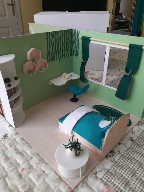 Shoe Box Crafts, Cow House, Diy Barbie House, Cardboard Box Crafts, Paper Dolls Diy, Doll Furniture Diy, Mini Doll House, Doll House Crafts, Cardboard House