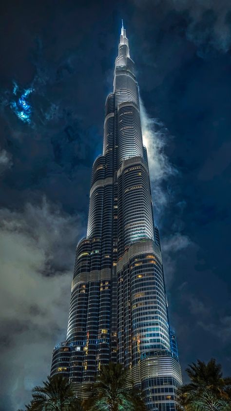 Burj Khalifa Wallpaper, Dubai Wallpaper Hd, Dubai Tower, Pakistan Pictures, Tablet Wallpapers, Japanese Wallpaper Iphone, Apple Iphone Wallpaper Hd, Dubai Aesthetic, Architecture Wallpaper