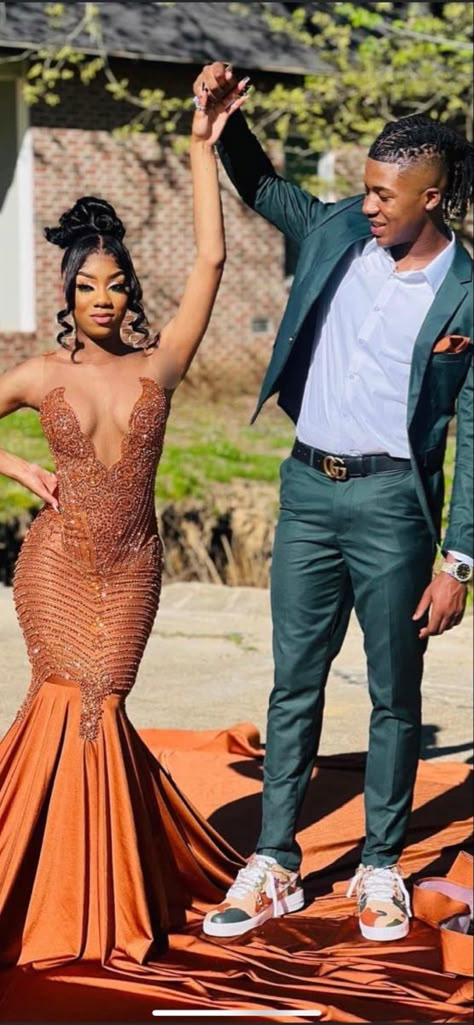 Dark Green Prom Suit, Orange Prom Couple, Green Prom Suit, Emerald Green Prom Dress, Prom 23, Orange Prom Dresses, Yellow Prom, Girl Prom, Prom Suit