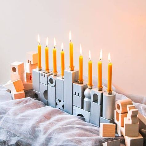 12 DIY Hanukkah Menorahs » Lady Decluttered Hanukkah Menorah Crafts For Kids, Diy Menorah, Hanukkah Table Setting, Hanukkah Diy, Diy Hanukkah, Hanukkah Ideas, Menorah Candles, Hanukkah Recipes, Hanukkah Crafts