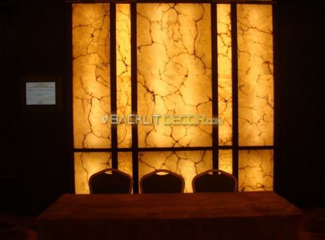 Faux Onyx Hotel Lobby Wall Design, Lobby Wall Design, Translucent Wall, Onyx Table, Lobby Wall, Wall Cupboard, Hotel Room Design, Stone Panels, Stone Veneer