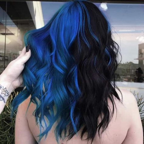 Undercut Hair, Split Dye, Pravana Vivids, Split Dyed Hair, Dark Blue Hair, Cute Hair Colors, Hair Color Streaks, Dyed Hair Inspiration, Split Hair