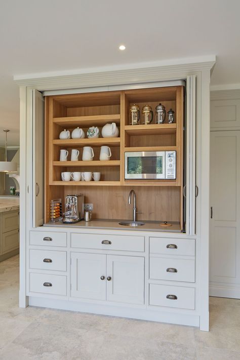 Kitchen Larder, Kitchen Pantry Design, Casa Vintage, Classic Kitchen, Kitchen Extension, Pantry Design, Bespoke Kitchens, Kitchen Diner, White Cabinets