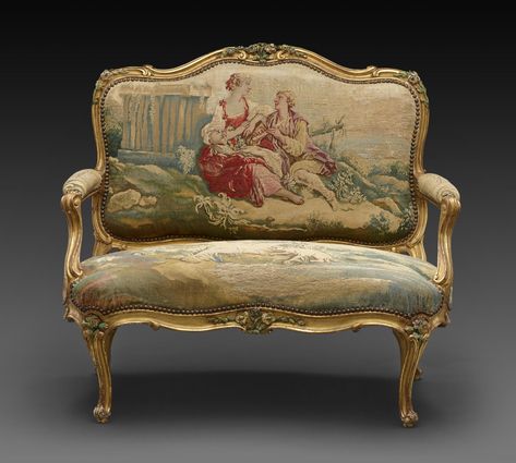 Rococo Interior Design, French Style Sofa, Vintage Furniture Antique, Rococo Interior, Settee Bench, Baroque Furniture, French Sofa, Dream Furniture, French Chairs