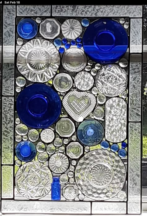 Glass On Glass Mosaic Window, Recycled Glass Art, Sea Glass Window Art, Broken Glass Crafts, Glassware Garden Art, Stained Glass Mosaic Art, Glassware Crafts, Dish Art, Whimsical Garden Art