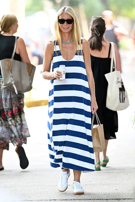 Gwyneth Paltrow Wore an Easy Dress Outfit in the Hamptons | Who What Wear Gwyneth Paltrow Dress, Summer In The Hamptons, Gwyneth Paltrow Style, Classic Style Icons, Luxurious Outfits, August Outfits, Hamptons Fashion, Dress And Sneakers Outfit, Easy Dress