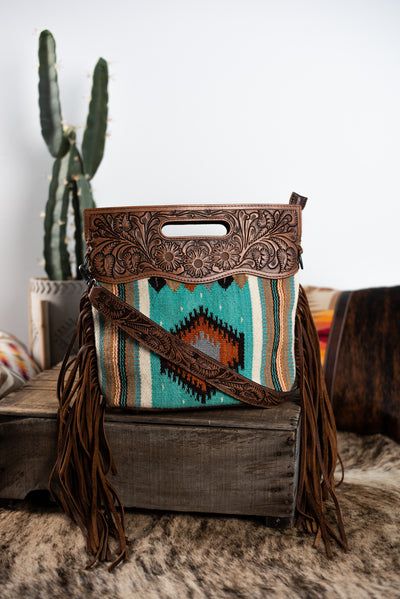 American Darling Purse, Saddle Blanket Purse, Western Bags Purses, Western Bags, Purse With Fringe, Blanket Purse, Western Things, Rodeo Outfit, Western Bag