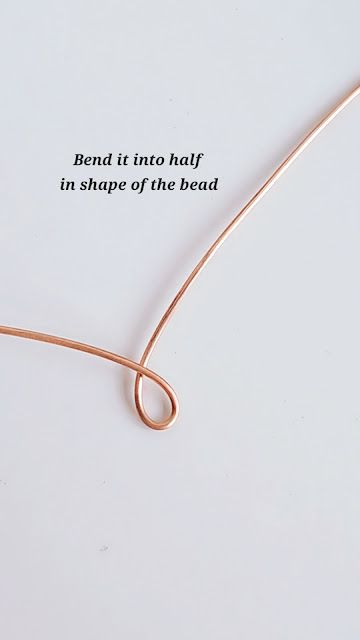 DiY Wire Wrapped Key Pendant Tutorial Wire Necklace Diy, Copper Jewelry Diy, Jewelry Tutorials Free, Wire Wrapping Diy, Wire Wrapped Jewelry Tutorials, Pendant Tutorial, Necklace Diy, Jewelry Making Tools, Wire Necklace