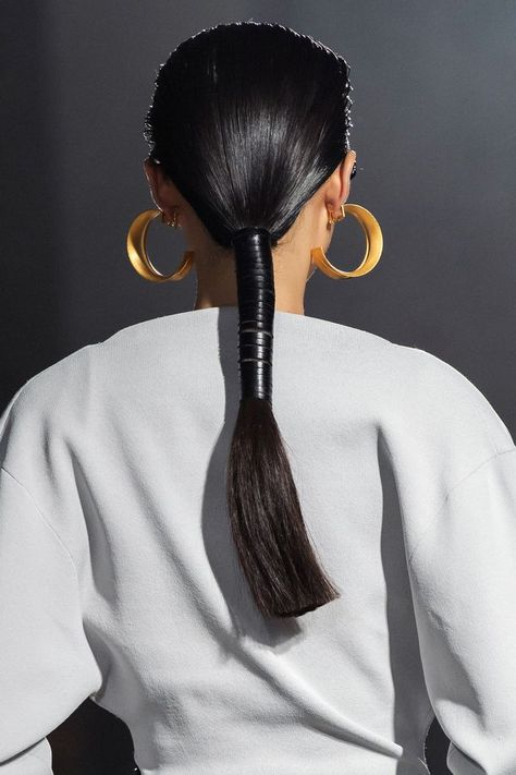 These Will Be the 6 Biggest Hair Trends to Try This Spring Trendy We Fryzurach, Wedding Hairstyles And Makeup, Summer Hair Trends, Runway Hair, Hair Growth Shampoo, Editorial Hair, Pigtail Braids, Slicked Back Hair, Styling Gel