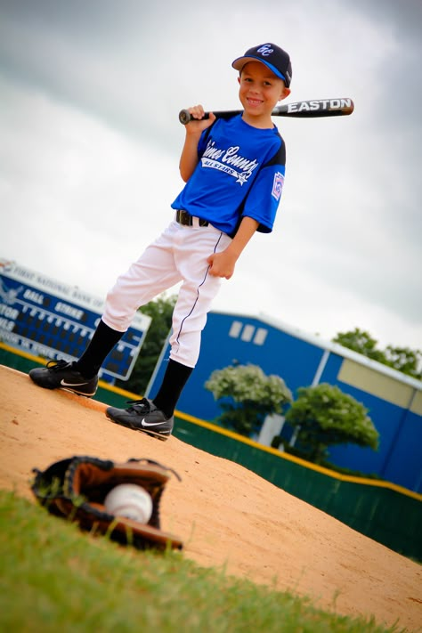 Sports Photography Ideas Aubrie Schroeder Photography Baseball Team Pictures, Softball Photography, Softball Photos, Baseball Tips, Baseball Photography, Softball Pictures, Video Motivation, Baseball Pictures, Baseball Boys