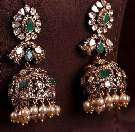 Victorian Jewellery Designs, Antique Turquoise Jewelry, Beaded Wedding Jewelry, Fashion Jewelry Necklaces Gold, Hair Locket, Temple Jewellery Earrings, Antique Necklaces Design, Gold Earrings Models, Indian Bridal Jewelry Sets