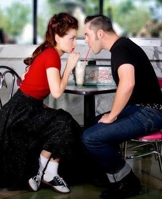 50s Couple, Rockabilly Couple, Mode Rockabilly, Rockabilly Wedding, 50s Rockabilly, Rockabilly Girl, Square Photo, Vintage Photoshoot, Pin Up Photography