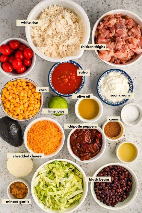 Chipotle Rice Bowls, Mexican Bowl Recipe Chicken, Chipotle At Home Bowls, How To Make A Chipotle Bowl At Home, How To Make Chipotle Bowls At Home, Healthy Burrito Bowl Recipes, At Home Chipotle Bowl Recipe, Chipotle Burrito Recipe, Chicken Bowl Ideas